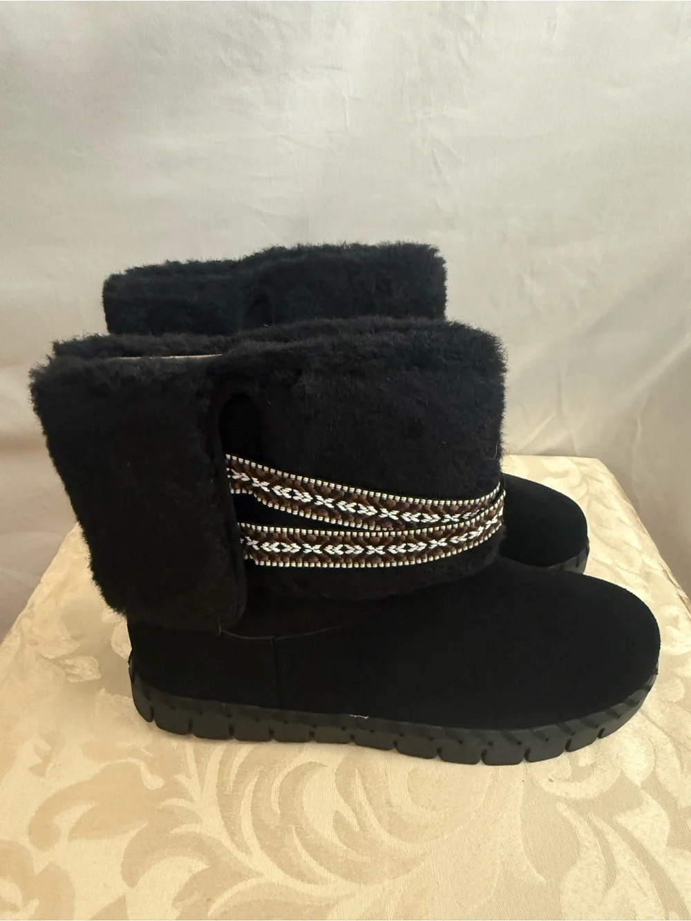 MUK LUKS Women’s Size 11 M Black Wool Blend Faux Fur Winter Boots New